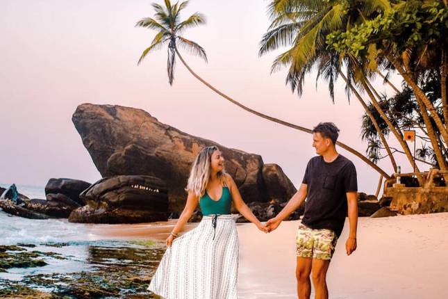 3-Day Honeymoon Beach Tour in Sri Lanka